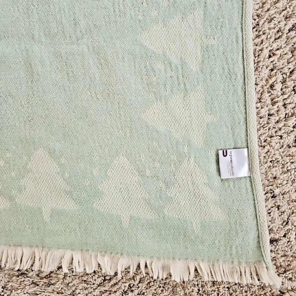 Antonio Salgado Jacquard Christmas Blanket Soft Green Fuzzy Trees Cotton